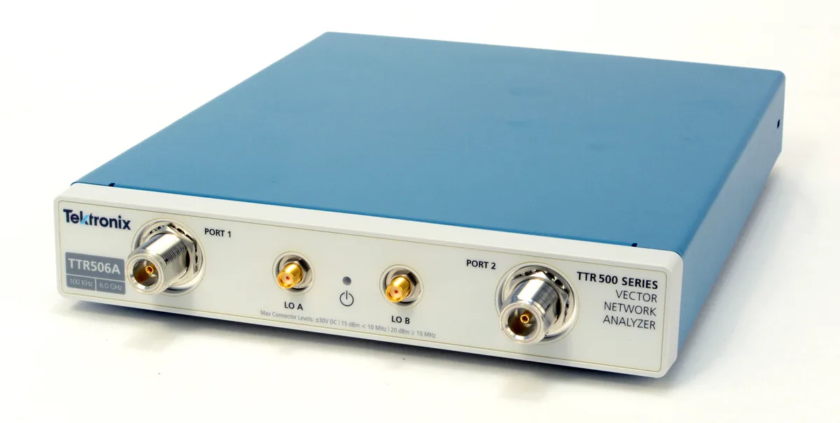 Анализатор цепей Tektronix TTR503A